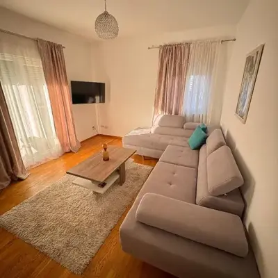 Bright & Modern Apartment in City Kvart
