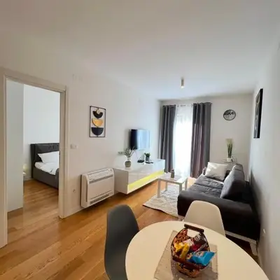 Argentum Central Point 1BR