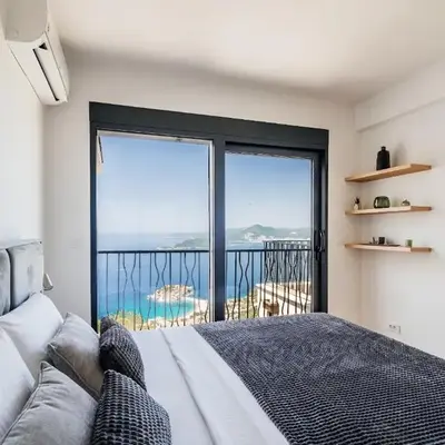 The View - Apartment with Pool