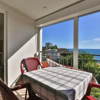 Beachfront Sunset Apartments Sutomore