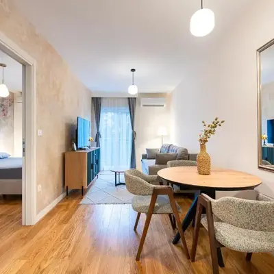 Fratello Apartment