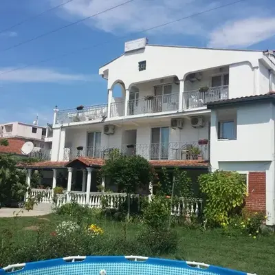 House Kraja