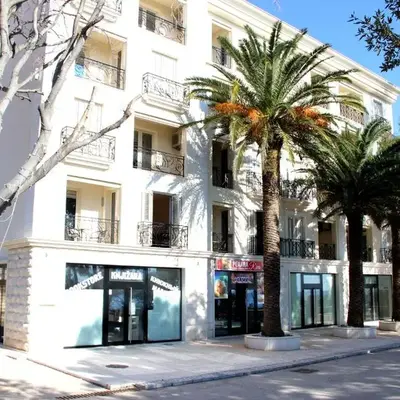 Vasiliki Seaside Apartments