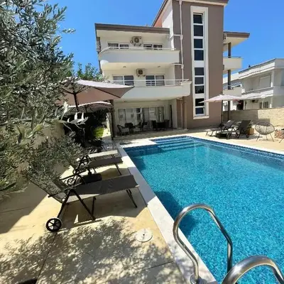 Apartments Harris