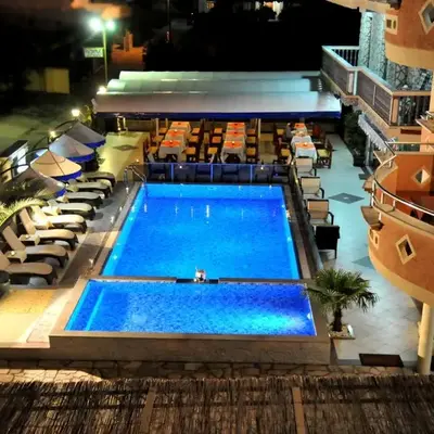 Aparthotel Villa Primafila