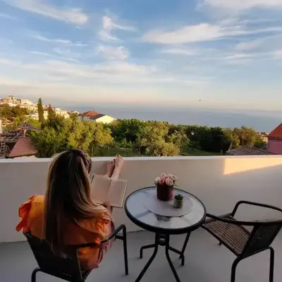 BOR - The Entire Home with Sea view