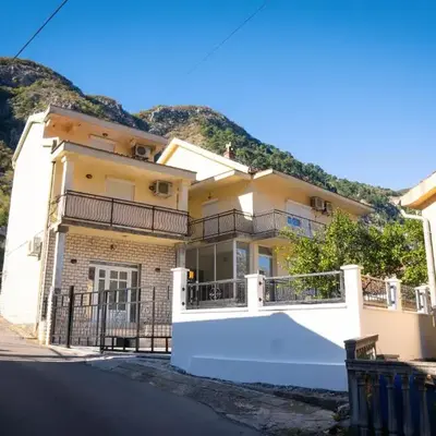 Bugi