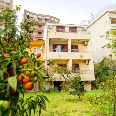 Guest House Mandarina
