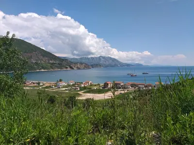 a view of a bay with boats in the water at Apartman Kunjić in Krimovice