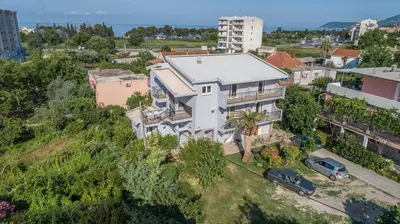 an aerial view of a house in a city at 3rooms,11 people in Bar