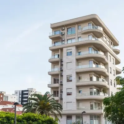 Lagoon Apartments