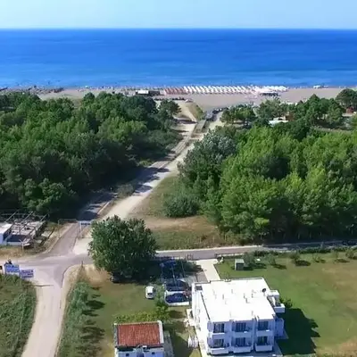 Riviera Inn apartments