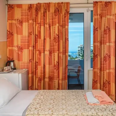 Apartments Pod Lozom with Seaview