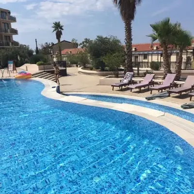 Luxury Pool Apartments near the sea