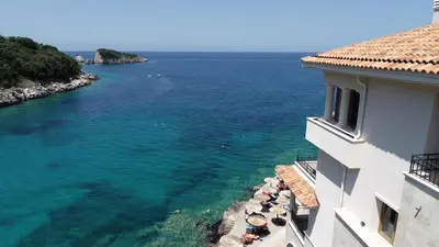 a view of the ocean from a building at Regina del Mare in Bar