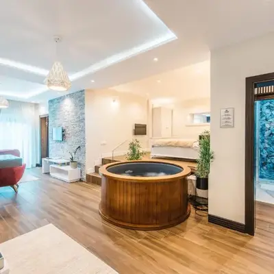 Padam Hotel & SPA