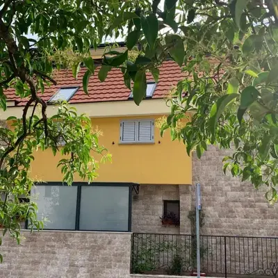 Villa Lili