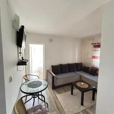 Saša Apartments