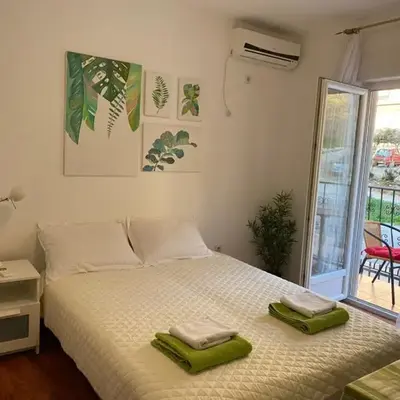 Mint Apartment studio