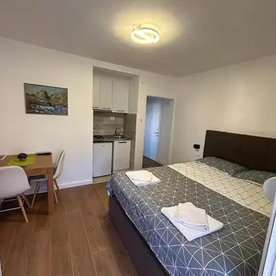 Apartmani Perovic