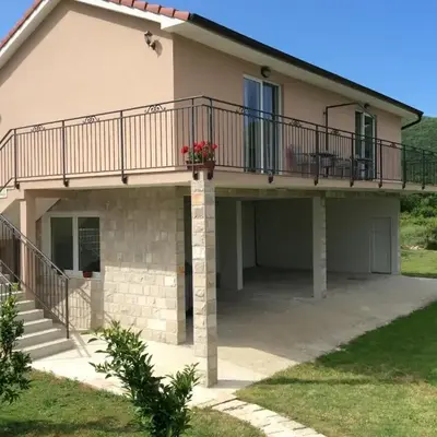 Apartments Raskovic I
