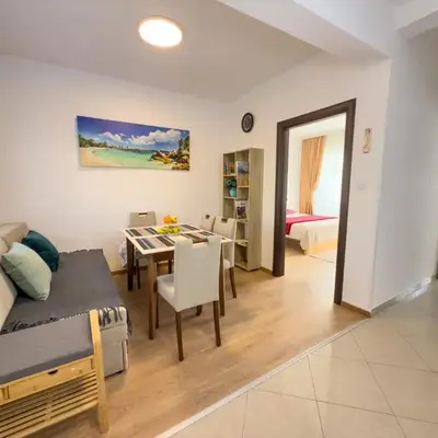 Cosy two-bedroom apartment in Becici by sea and mountains