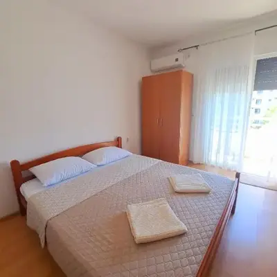 Lazorja Rooms