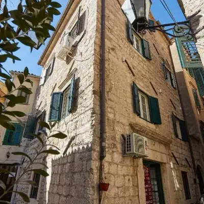 Old Town Casa Dameo Apartments