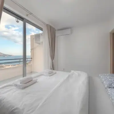 Sea view Two bedroom Family Apartment with pool - Sunset Ivanovići