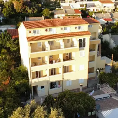 Vila Lena