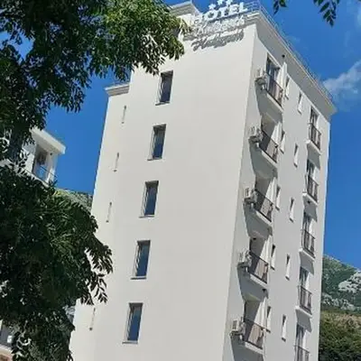 Hotel Kaligrosh
