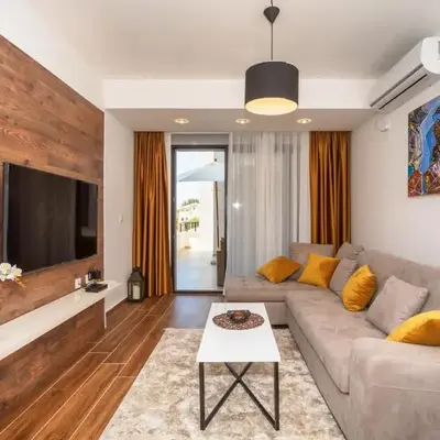 Accordion Apartment