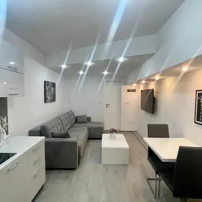 Apartment Diamond -modern and lovely seaside studio apartment