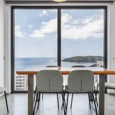 Modern Top Floor Sea View 3BR with Pools