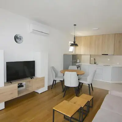 Apartments LORA Zmajeva
