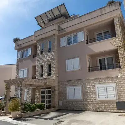 Petrovac Holiday Apartments
