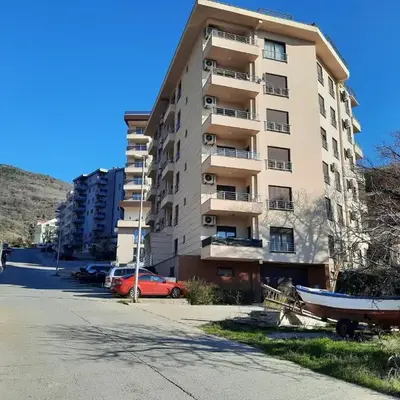 Marina Apartment