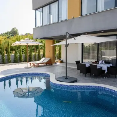 Luxury Scandinavian - Villa Montenegro