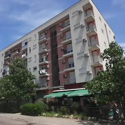 Apartment Luka