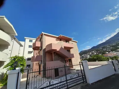 Gallery image of Apartments Normannia in Dobra Voda